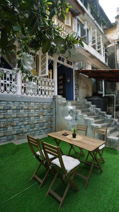 Gosolo Stays Bandra Hostel Мумбаи Экстерьер фото